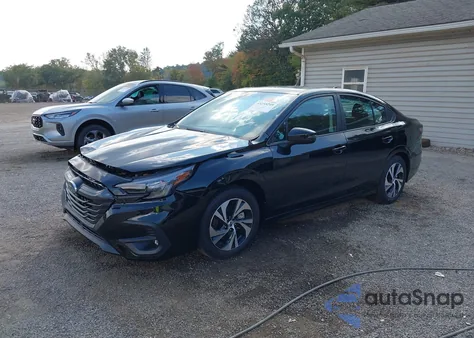 2025 Subaru Legacy Premium z USA, uszkodzony, nr VIN 4S3BWAD62S3025186